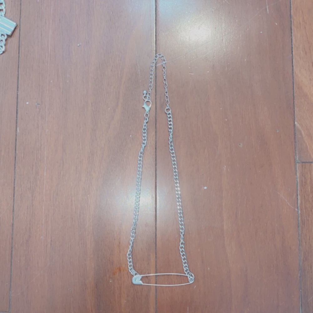 chain necklace